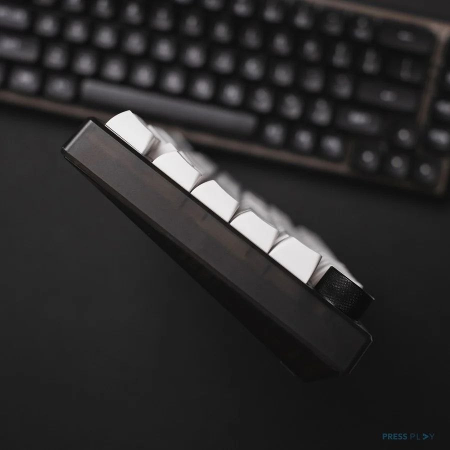 BoW Black on White CSA Profile Doubleshot PBT Keycaps - Image 4