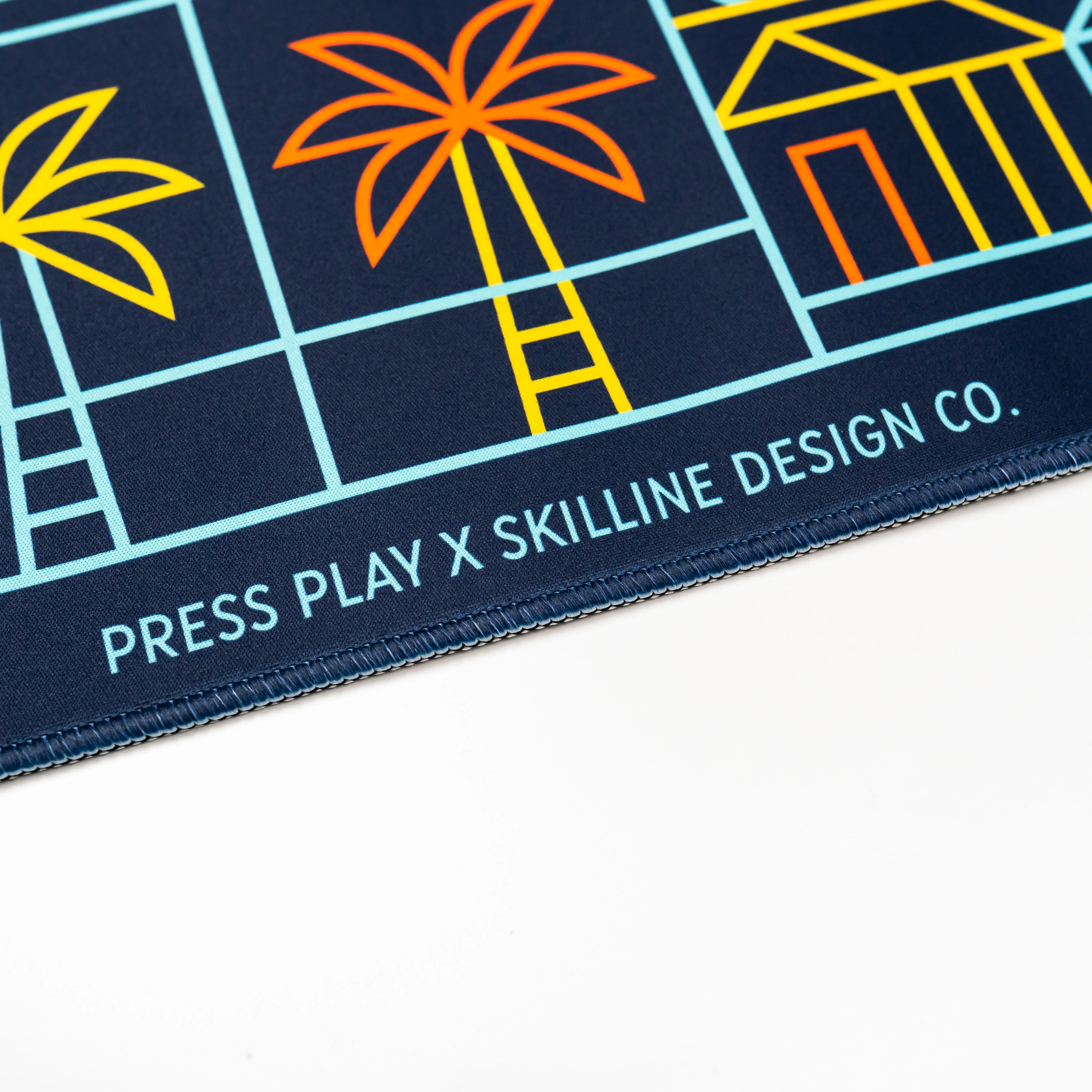 BRIGHTON Gaming Mousepad Deskmat - Image 4