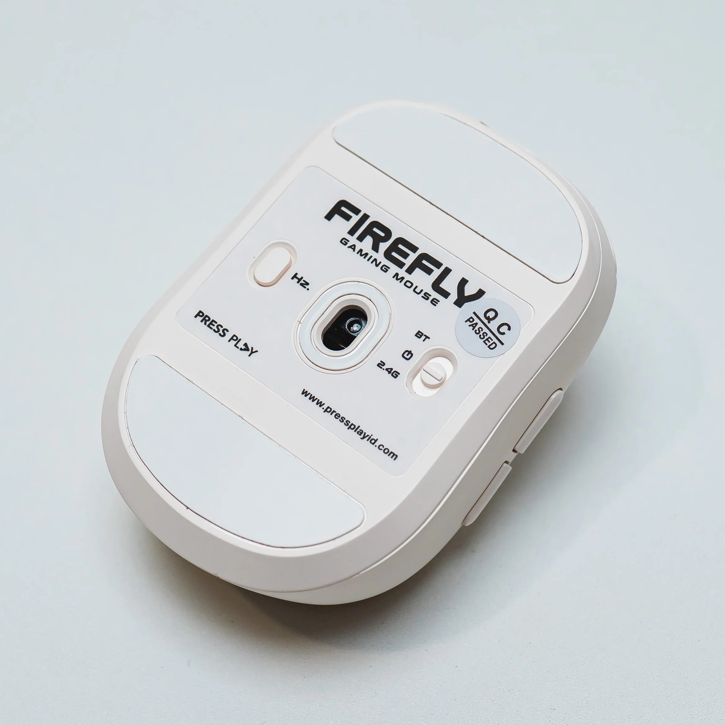 FIREFLY Micro Wireless Gaming Mouse - Image 13