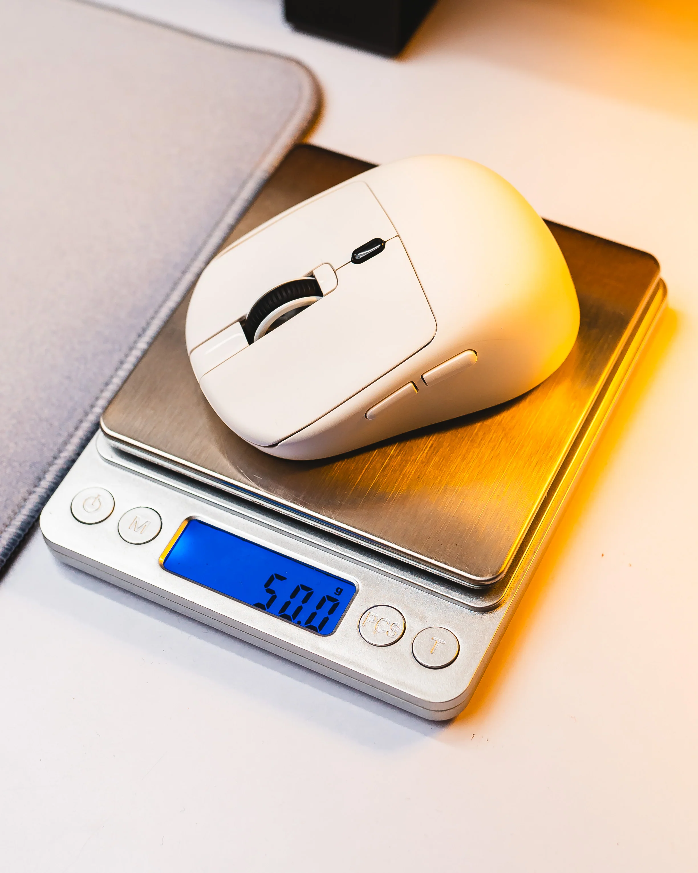 FIREFLY Micro Wireless Gaming Mouse - Image 8