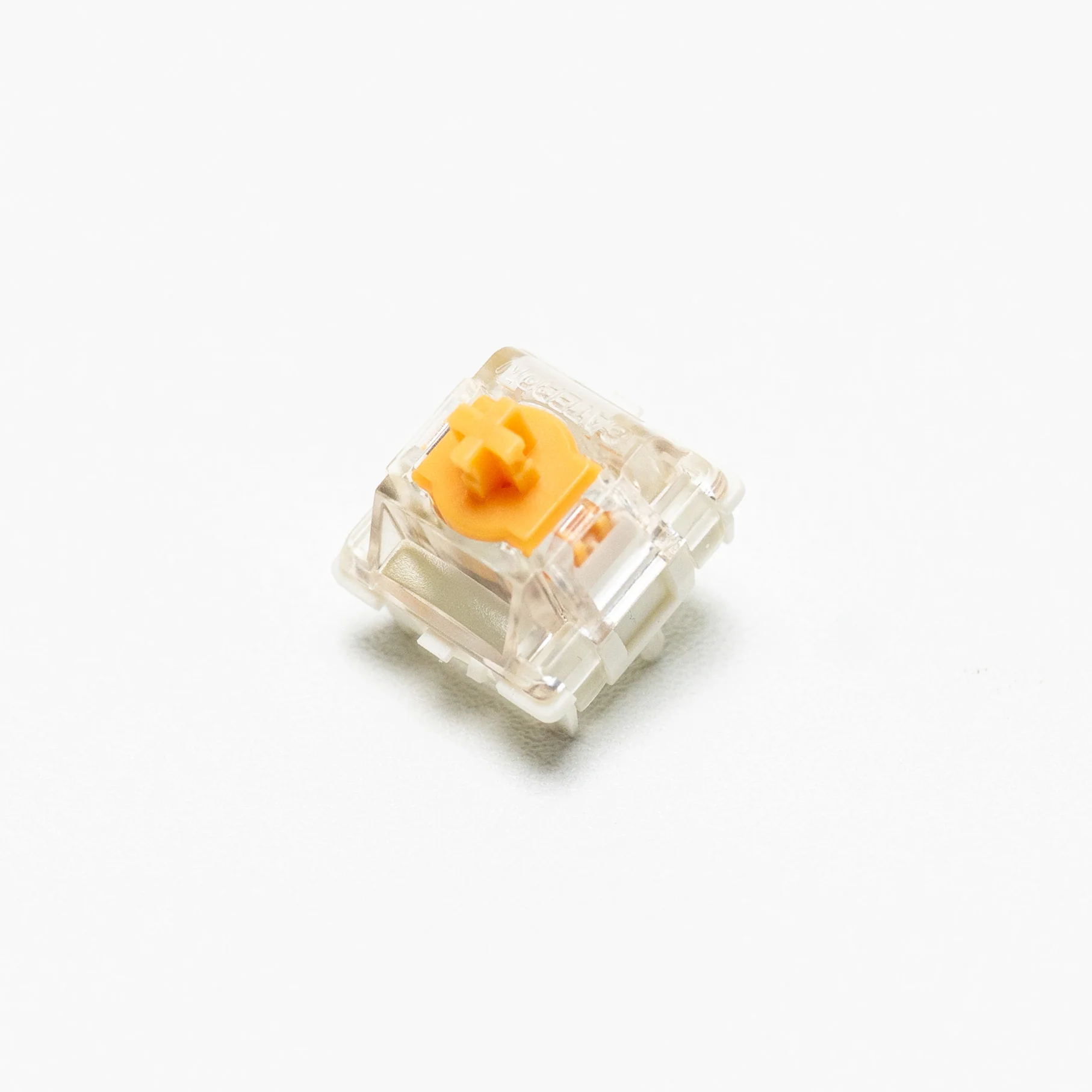 GATERON Magnetic Orange 2.0 Dual-rail 40g Linear Switch - Image 3