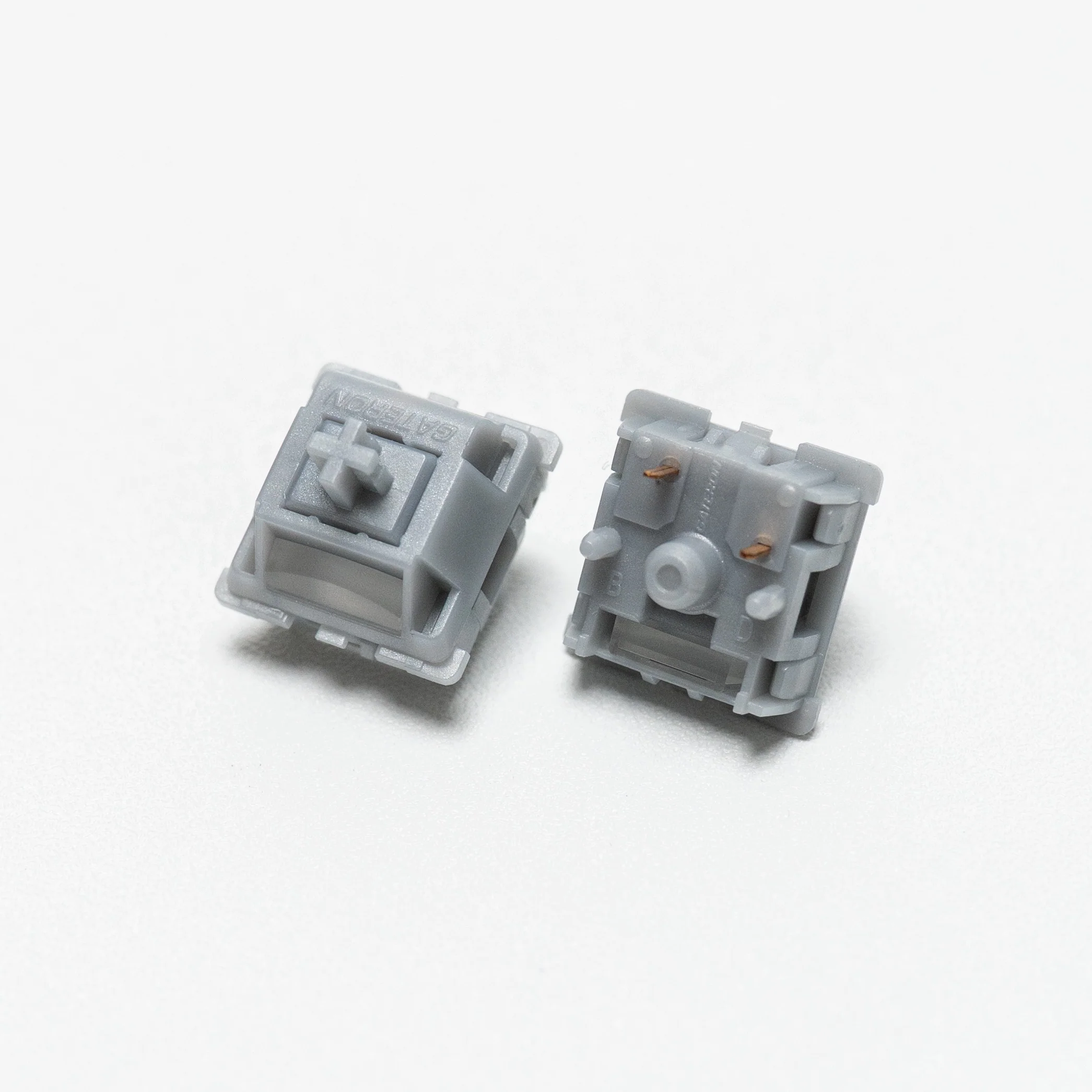 GATERON Smoothie Silver 40g Linear Switch PCB Mount - Image 5