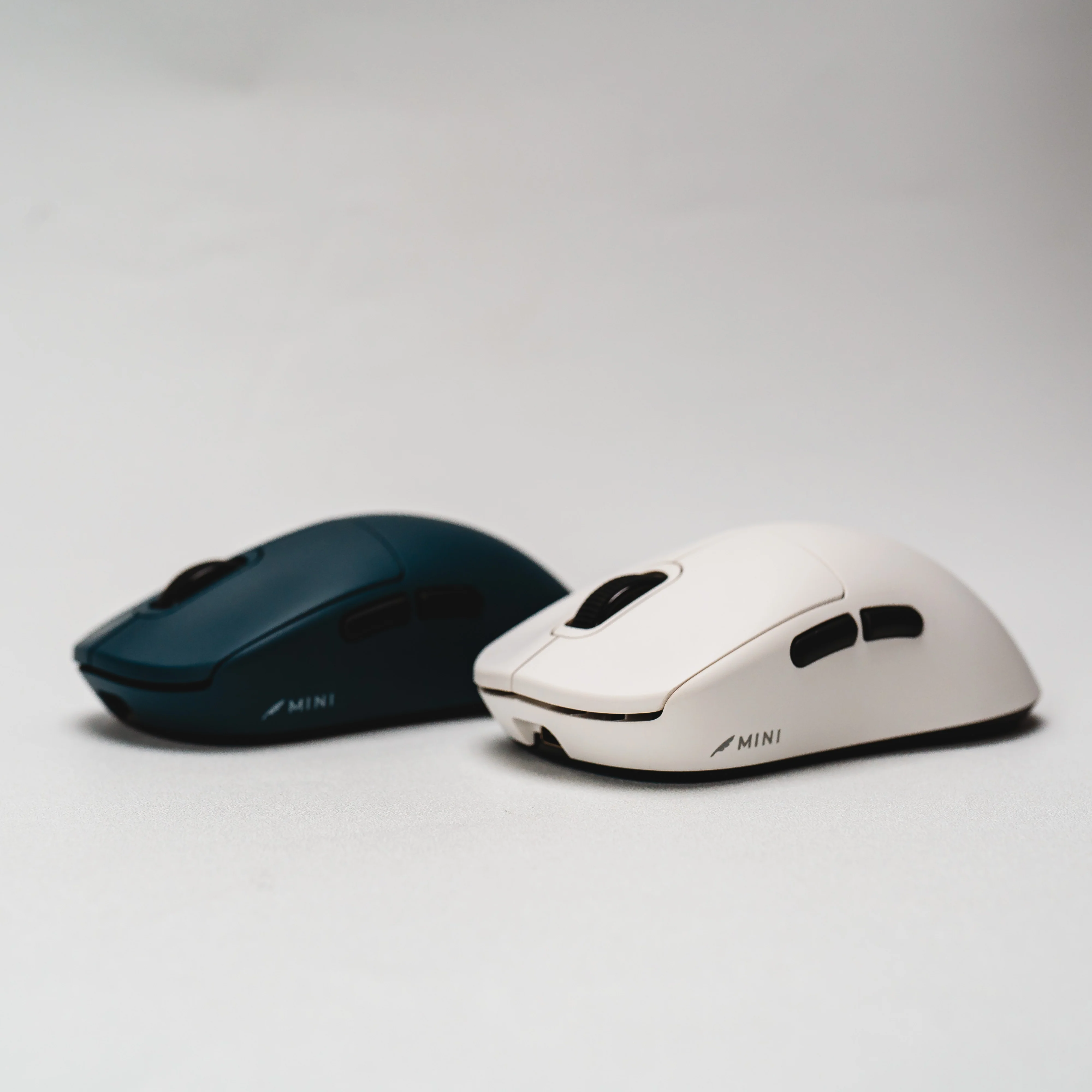 ICARUS V2 Mini Ultralight Wireless Gaming Mouse - Image 6