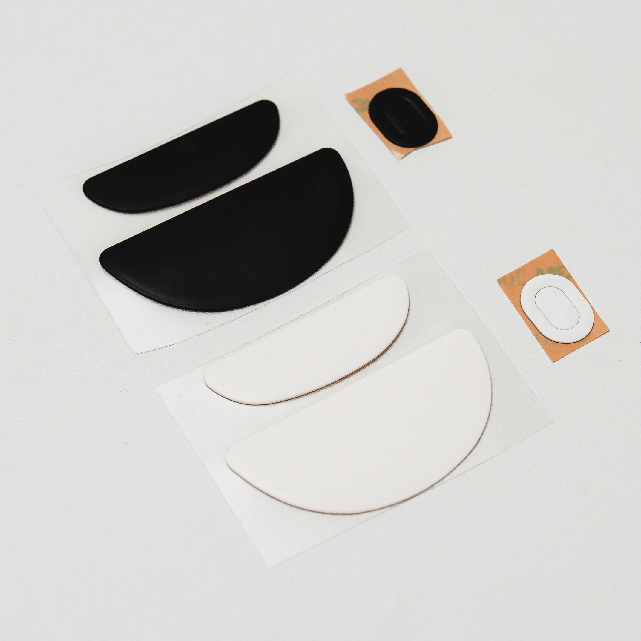 IRIS Ultralight Ergonomic Wireless Gaming Mouse - Image 11