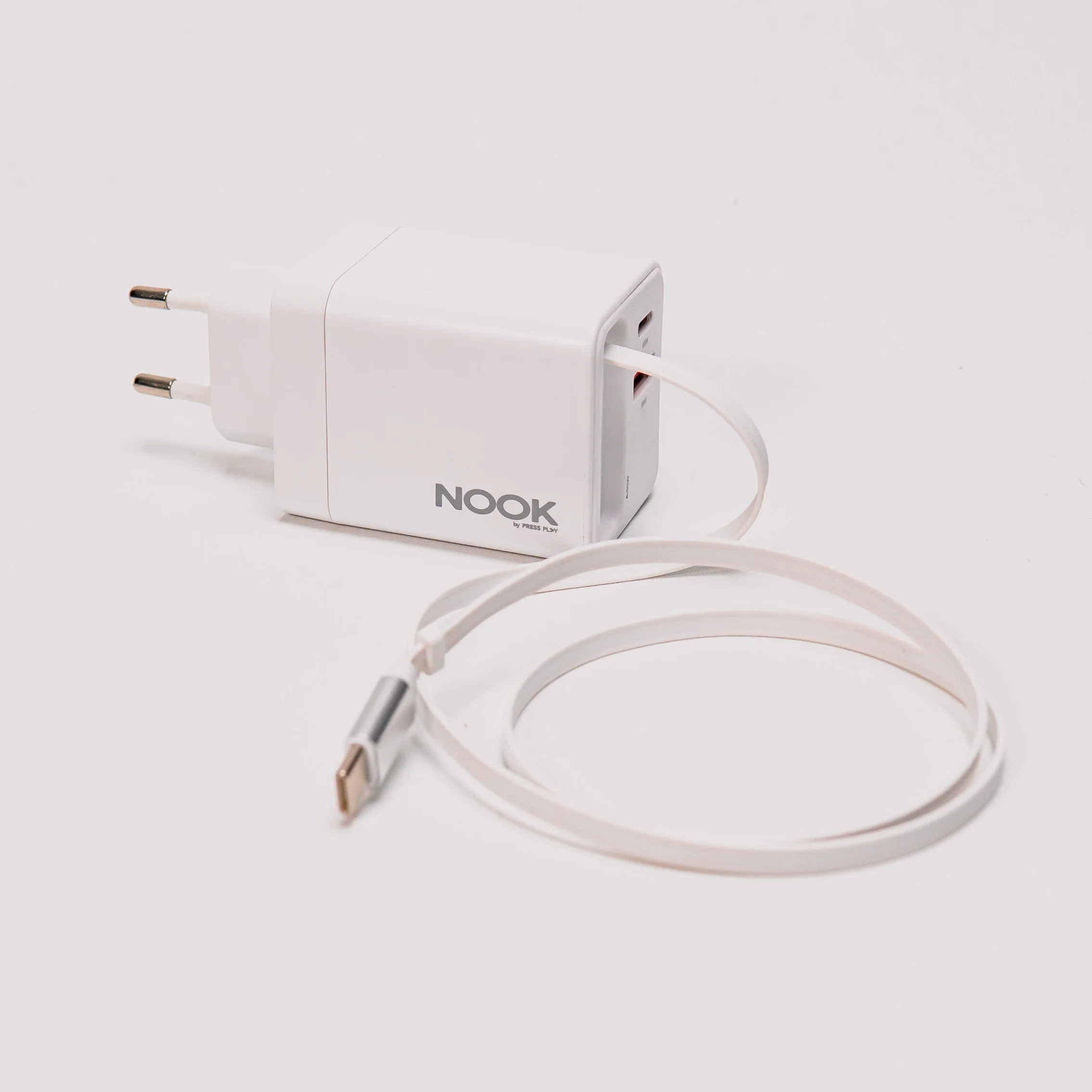 NOOK C1 65W GaN Retractable Charger - Image 16