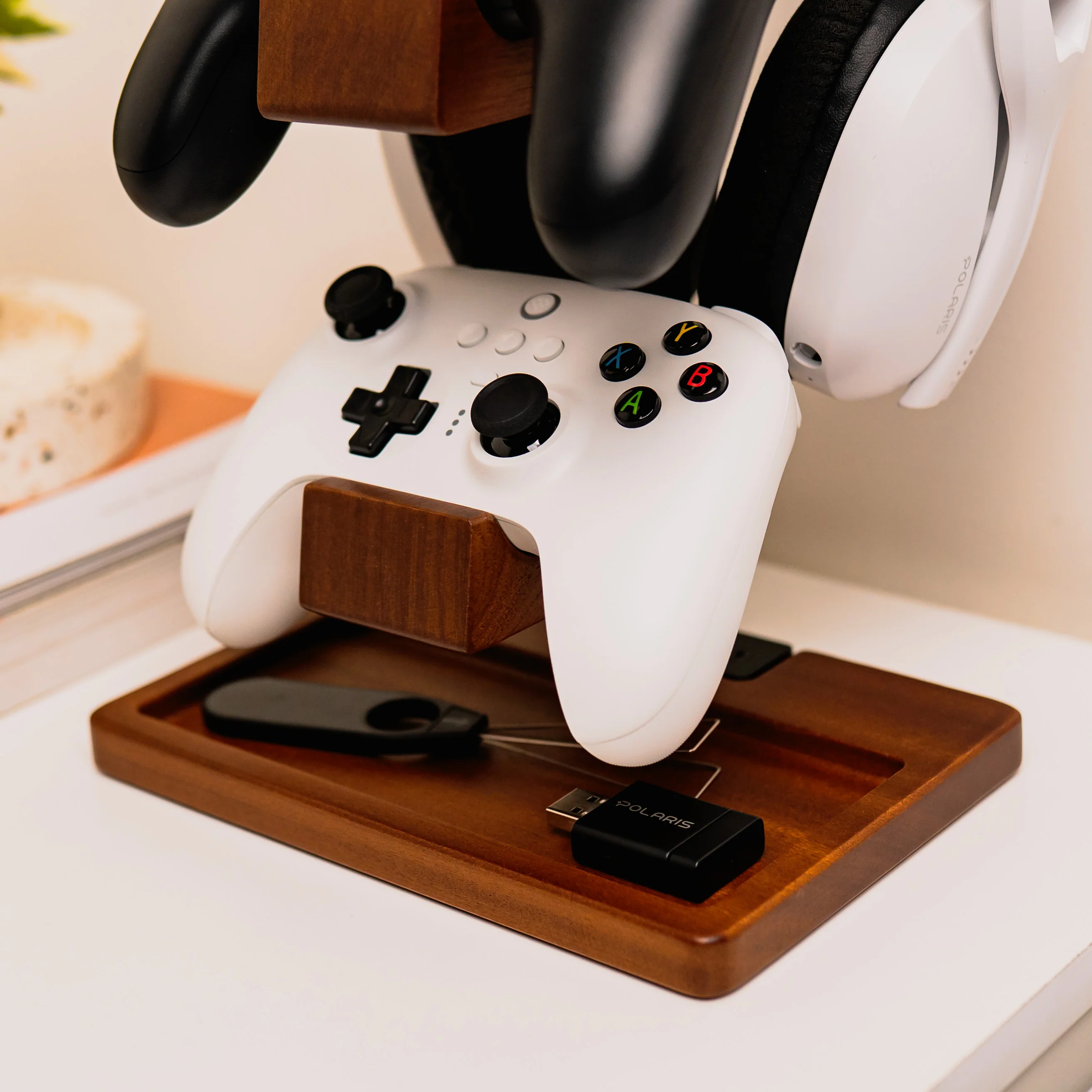 NOOK Headset & Gamepad Display Stand by Press Play - Image 6