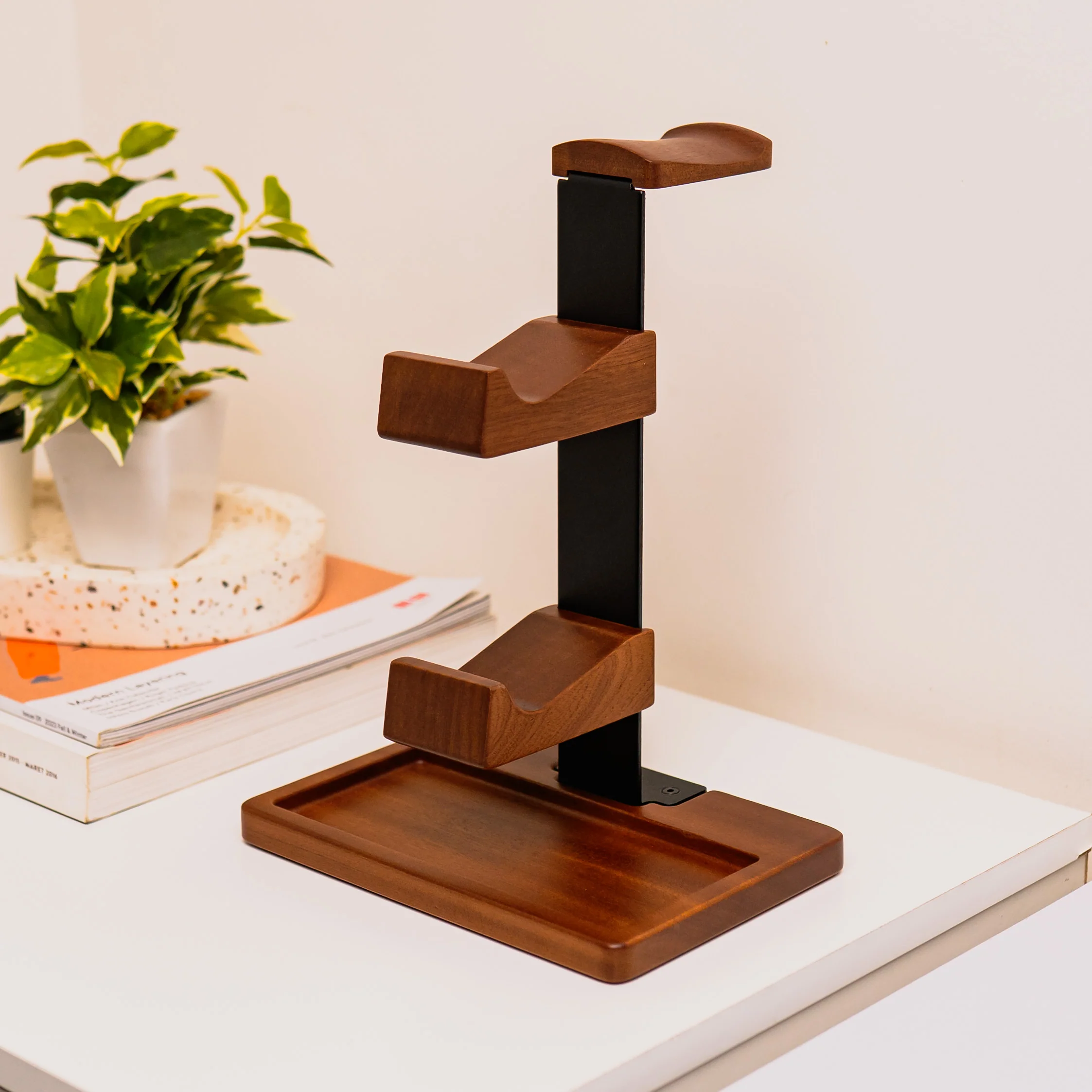 NOOK Headset & Gamepad Display Stand by Press Play - Image 7