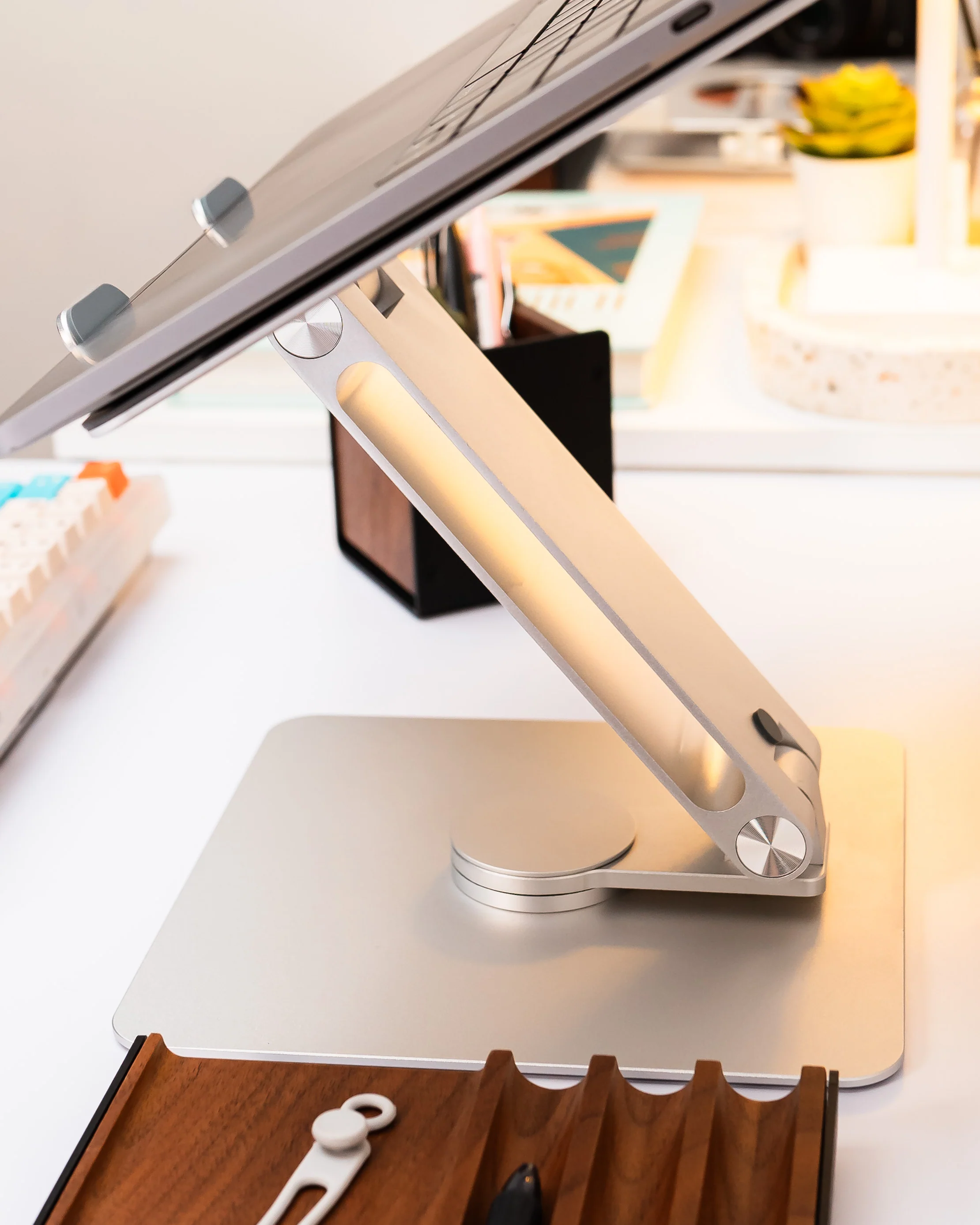 NOOK L12 Aluminum Foldable Laptop Stand Gray - Image 17
