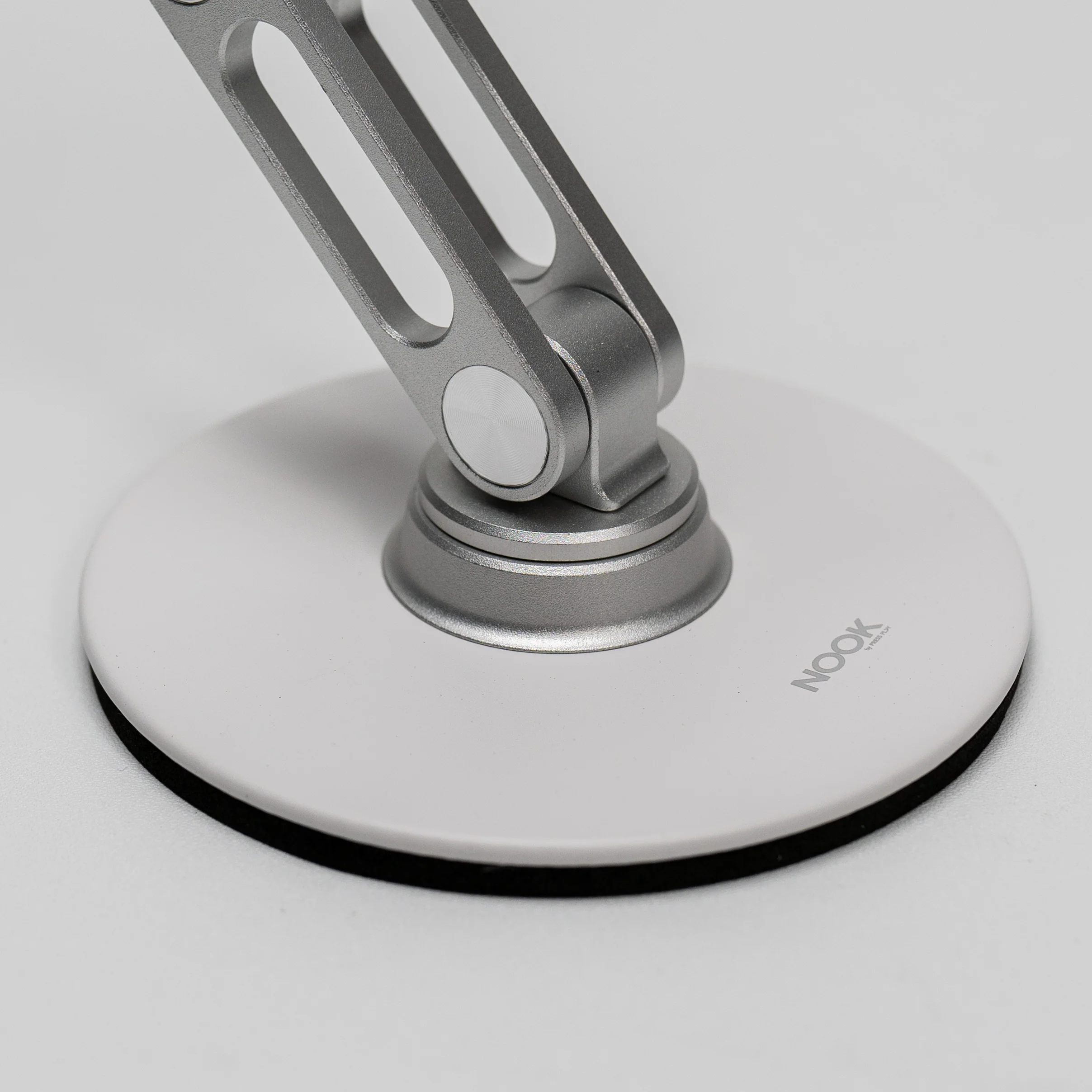 NOOK MP2 Magsafe Swivel Phone Holder iPhone Magnet Stand - Image 5
