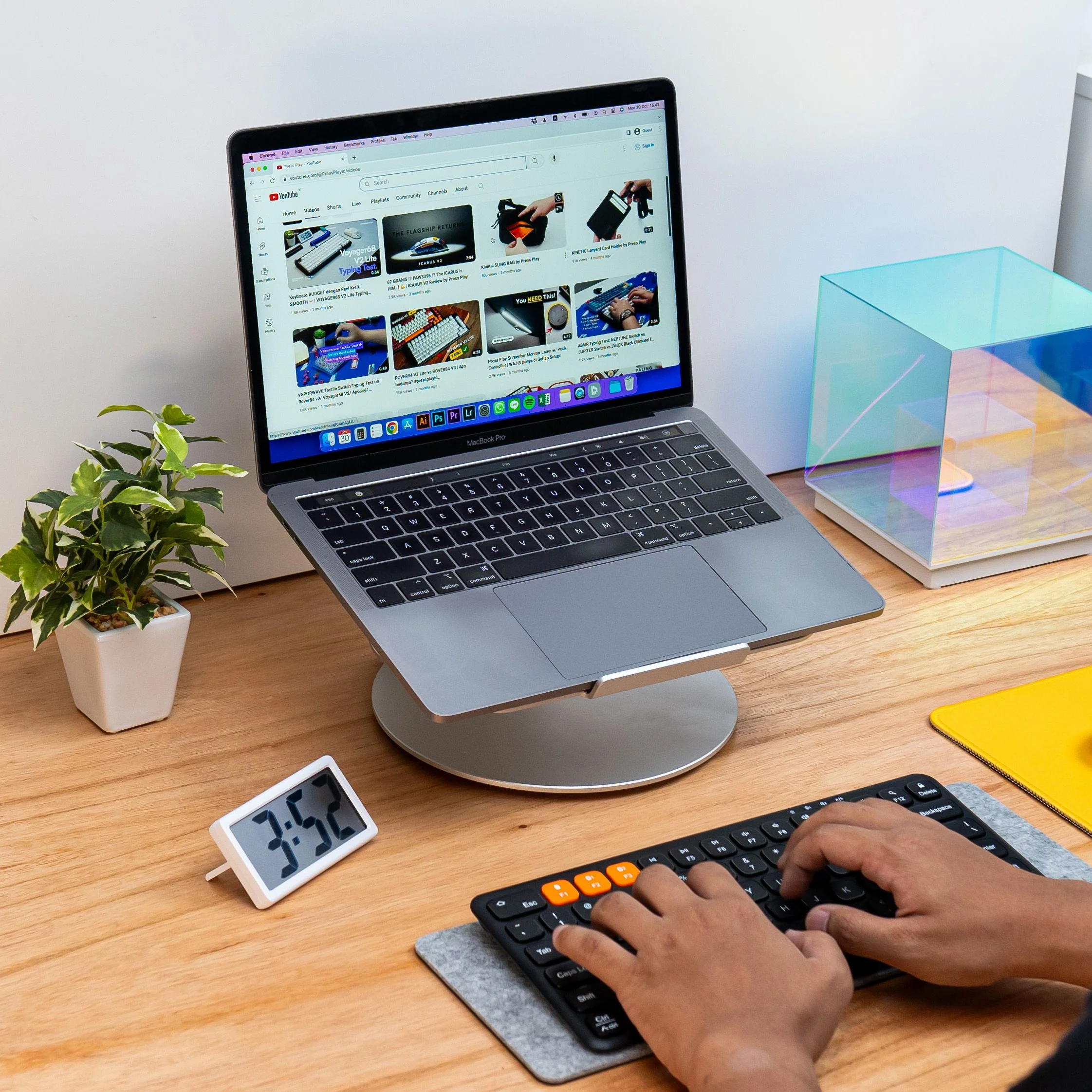 NOOK SWIVEL STAND Aluminum Laptop Notebook 360° Rotating Holder - Image 7