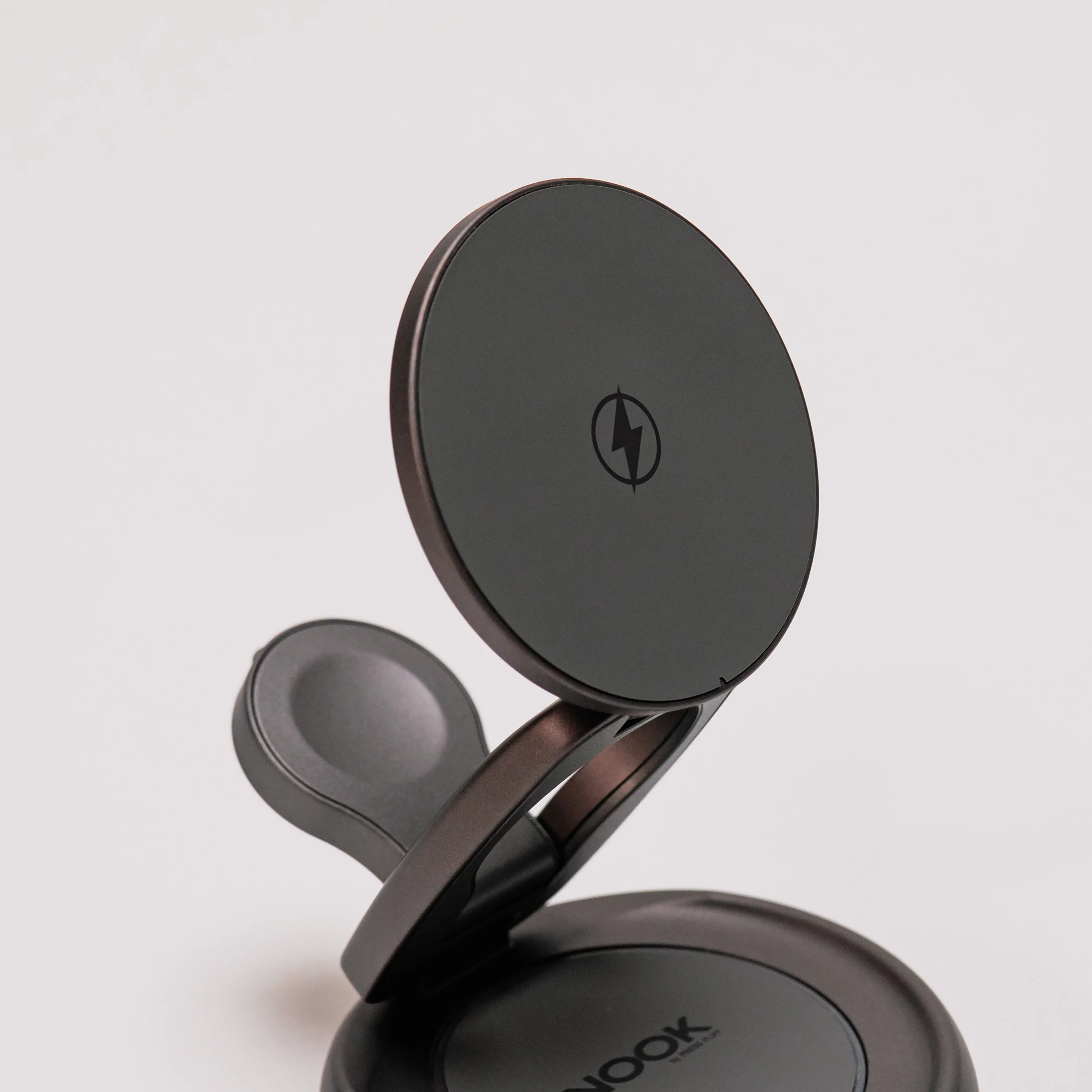NOOK WC1 15W 3in1 Wireless Foldable Magnetic Charger Stand - Image 12
