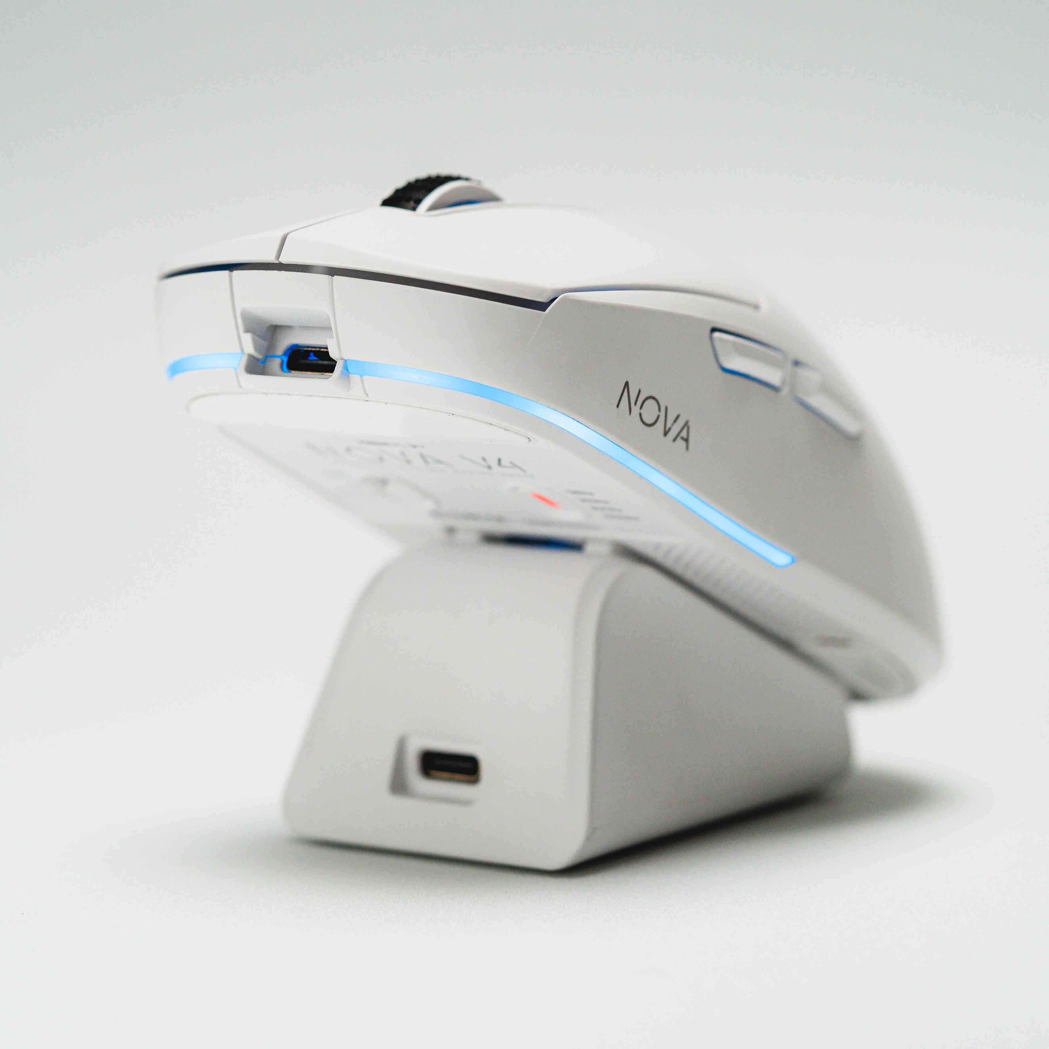 NOVA V4 Lightweight Wireless Gaming Mouse - Image 13