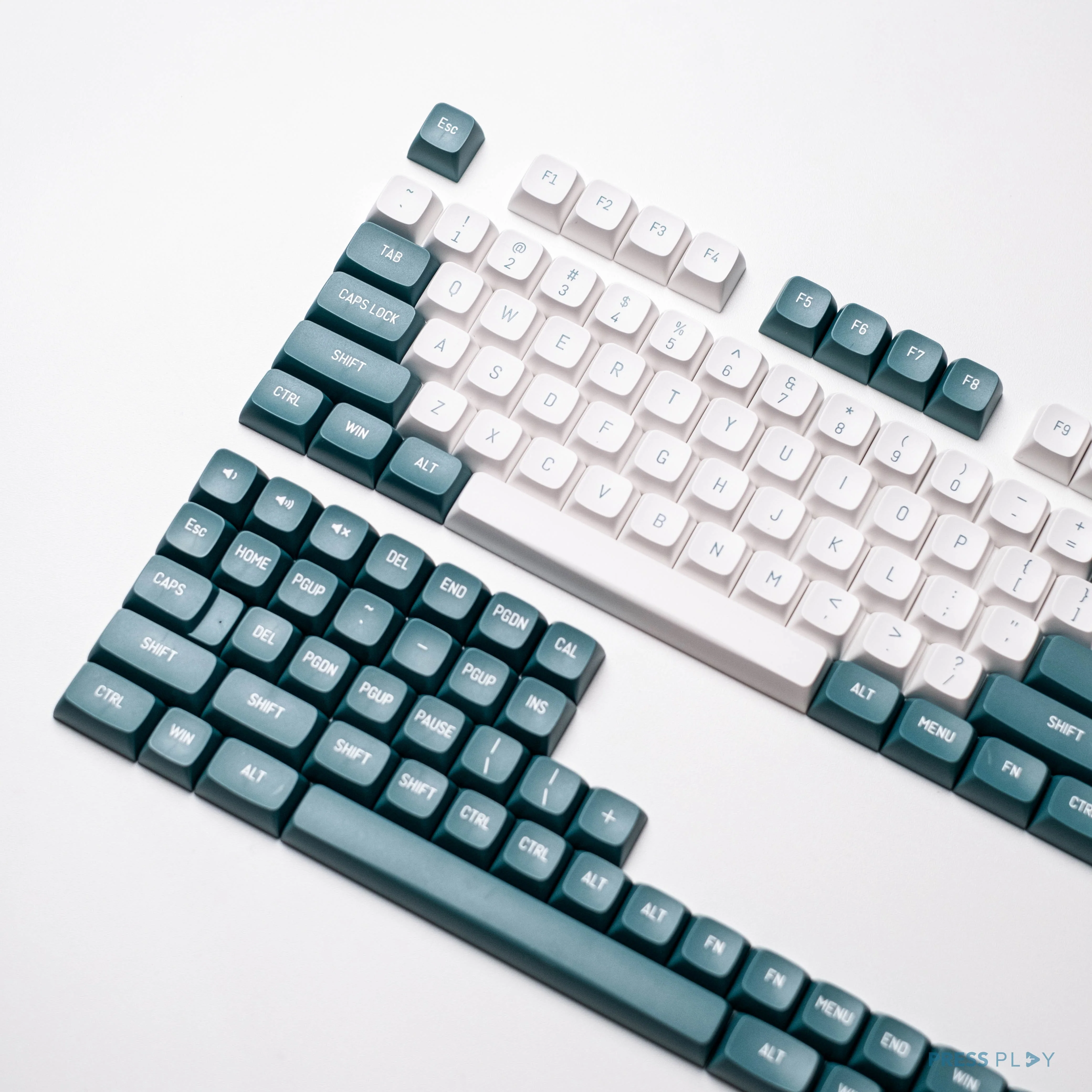 OASIS Green - White CSA Profile Doubleshot PBT Keycaps - Image 3