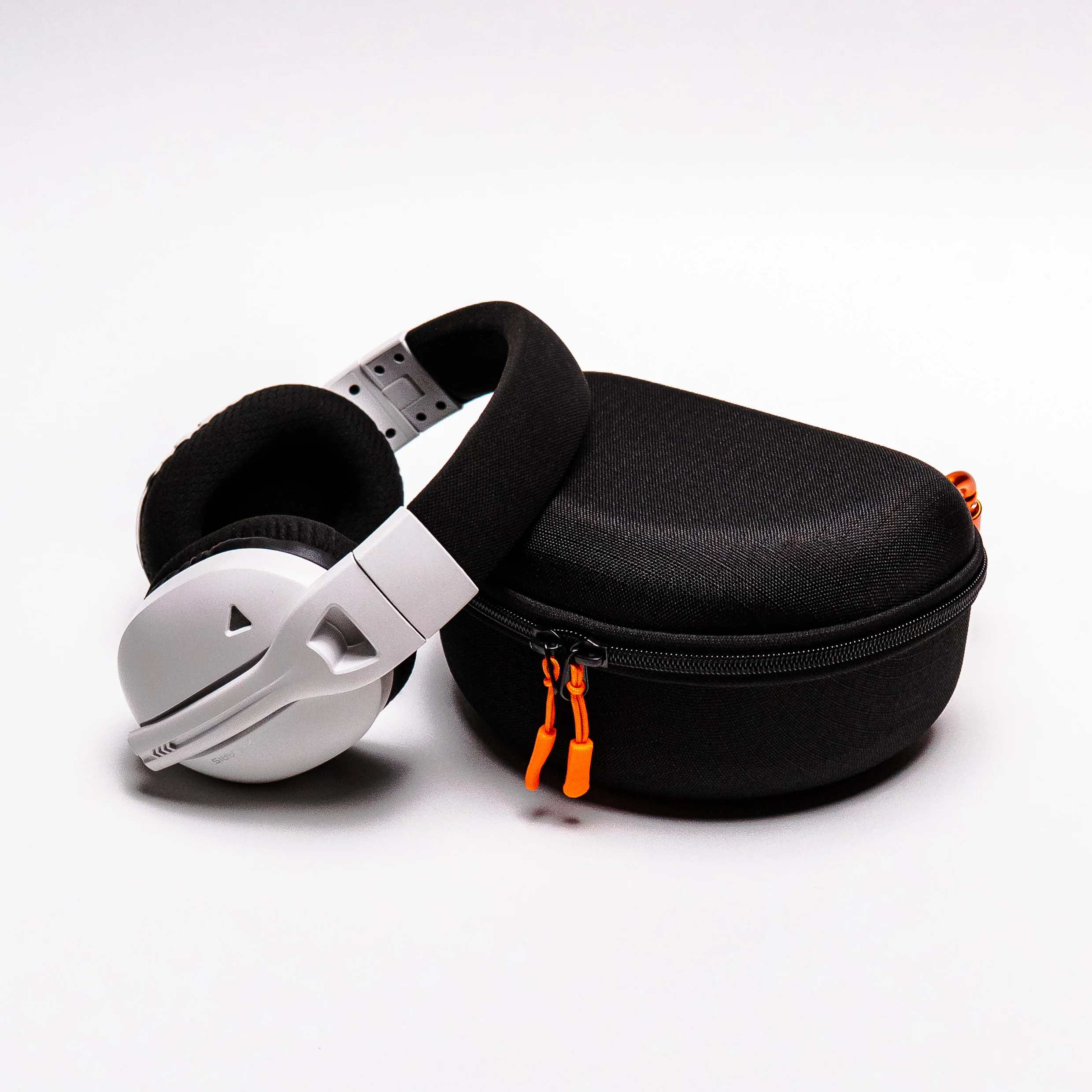 POLARIS Headset Hard Case Protector - Image 11