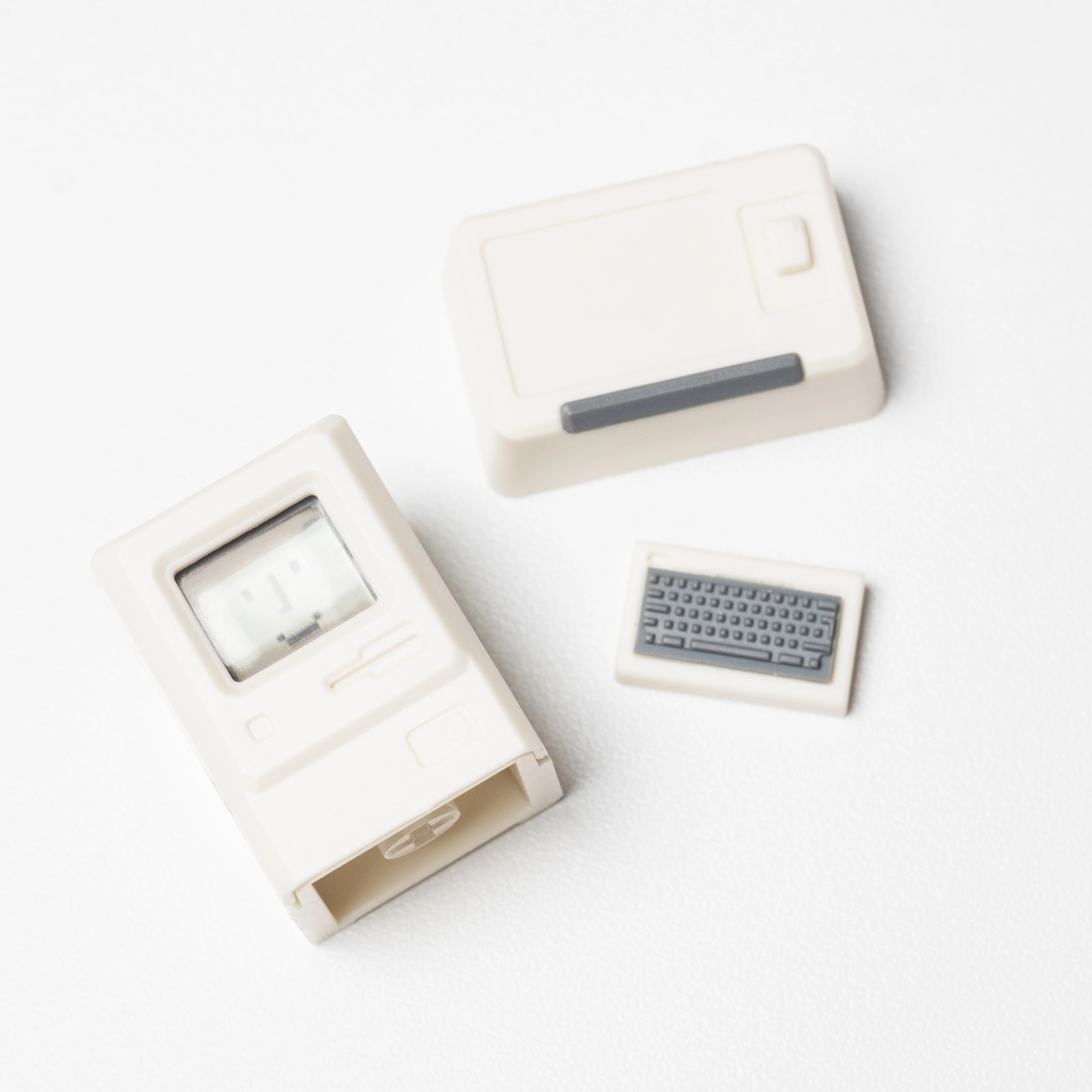 RETRO MACINTOSH MAC Artisan Keycap Magnetic Keyboard - Image 4