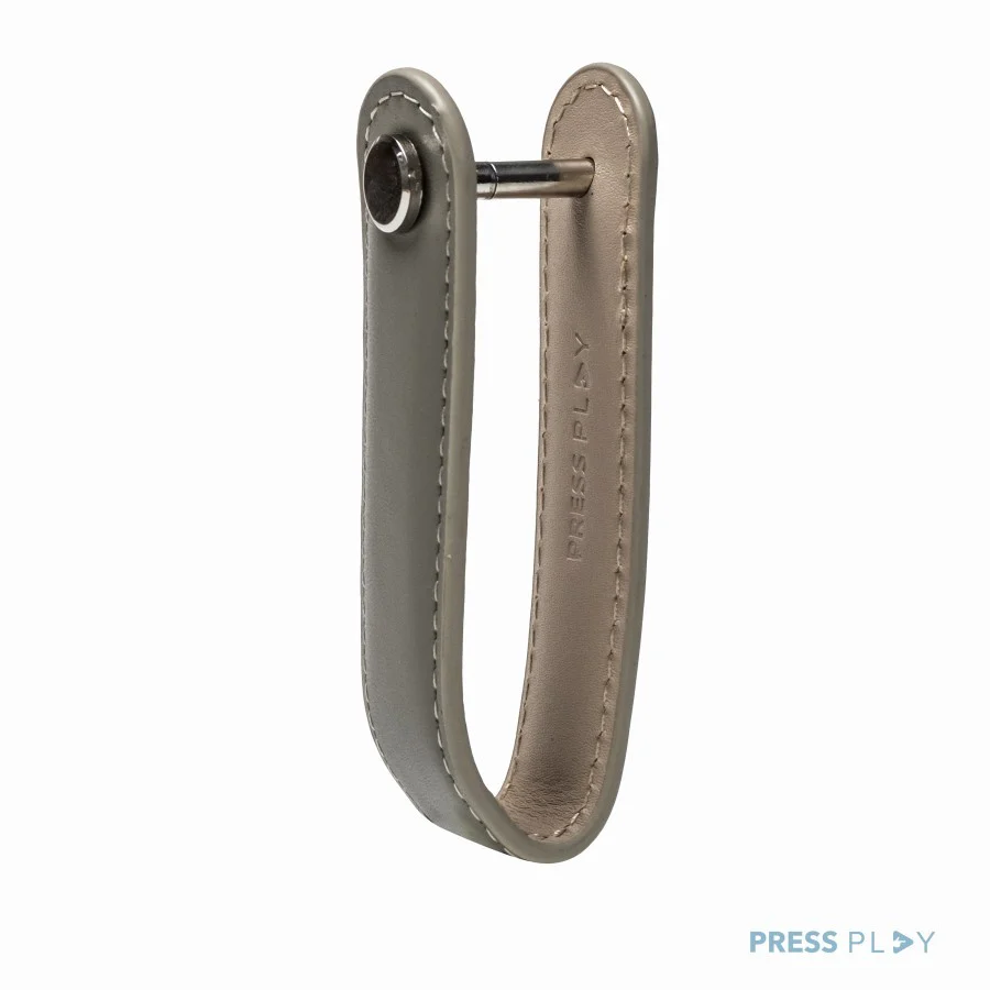 REVOLVE Leather Keyholder Key Holder Kulit by Press Play - Image 7