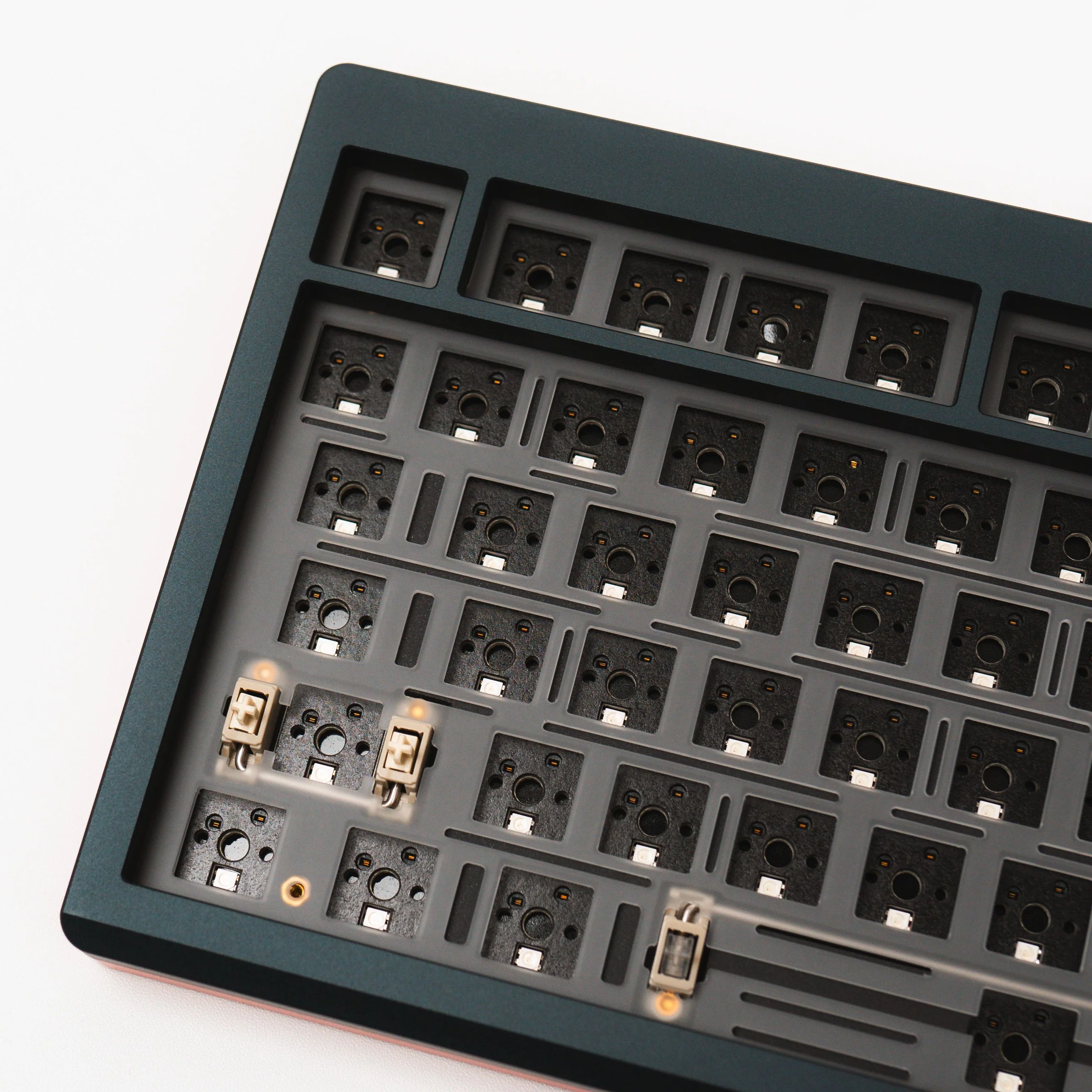 ROVER84 Lightyear 75% Wireless Aluminium CNC Mechanical Keyboard - Image 16