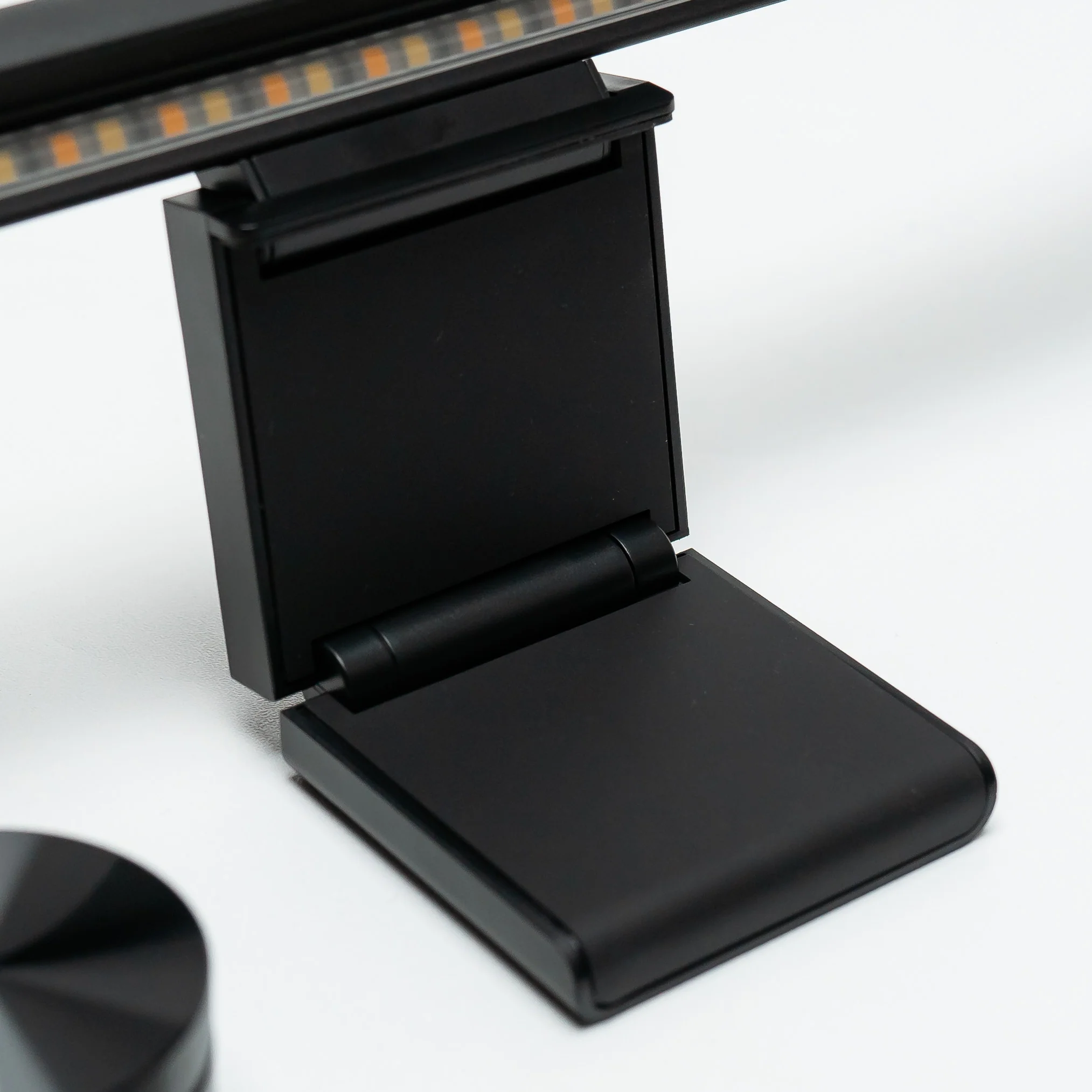 Screenbar Lamp Lampu Monitor Hanging Light by Press Play - Image 8