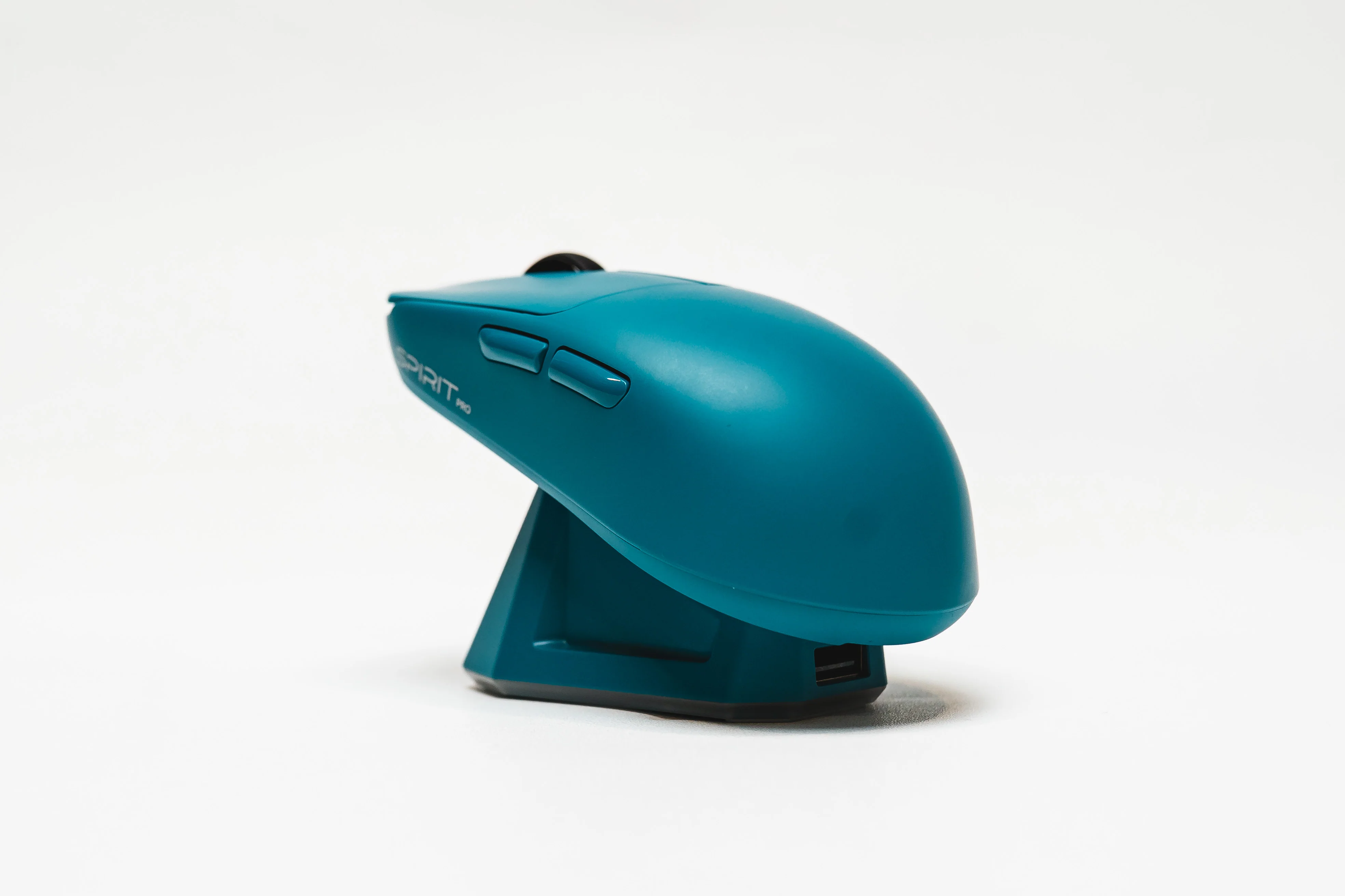 SPIRIT Pro 8K PAW3950 Wireless Gaming Mouse + Charging Dock - Image 14