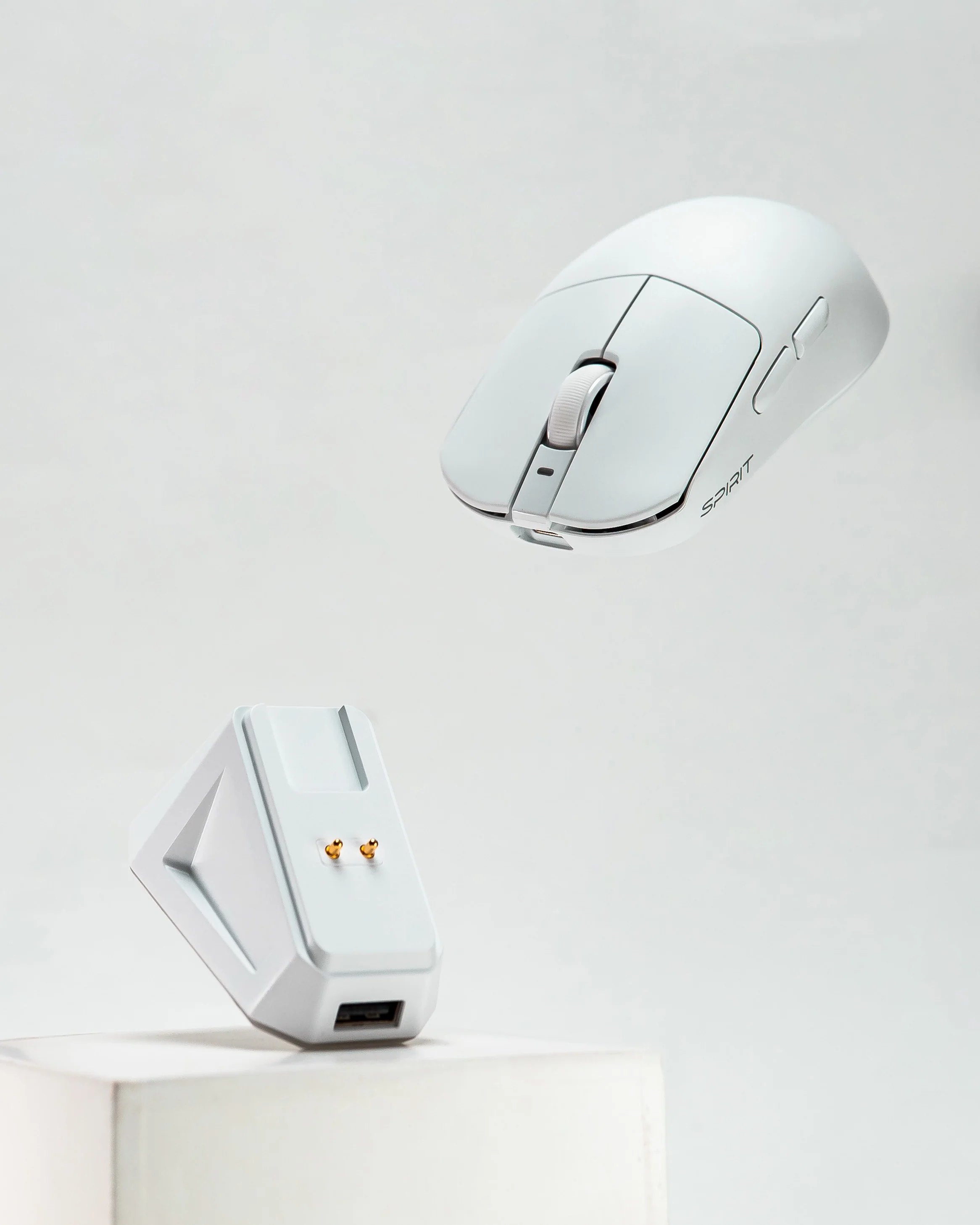 SPIRIT Mouse Charging Dock - Image 4