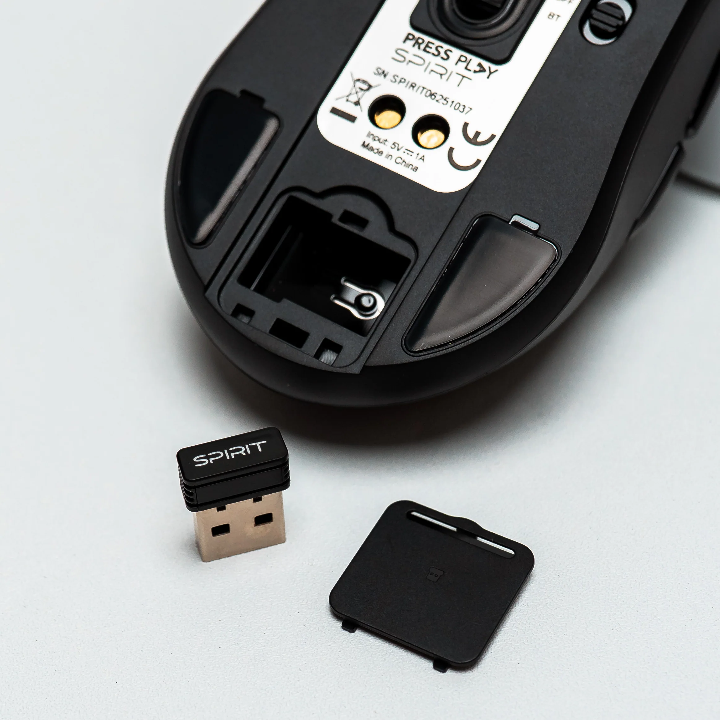 SPIRIT PAW3311 Ultralight Wireless Gaming Mouse - Image 13