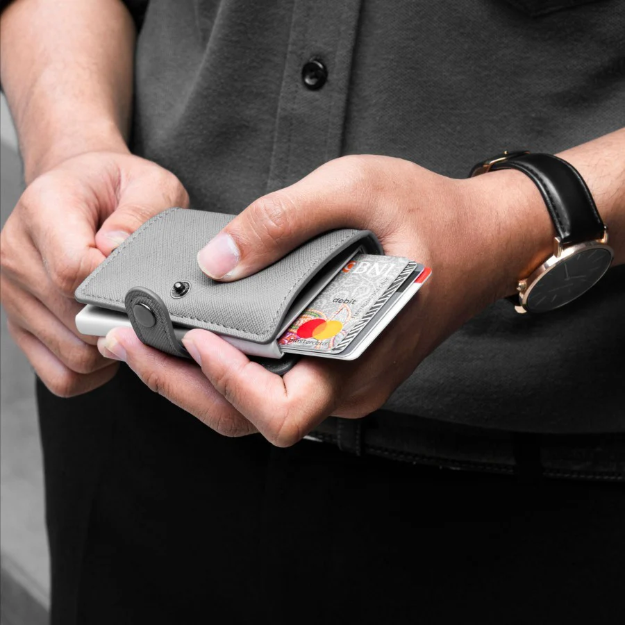 VITA Saffiano RFID Pop Up Card holder by Press Play - Image 8