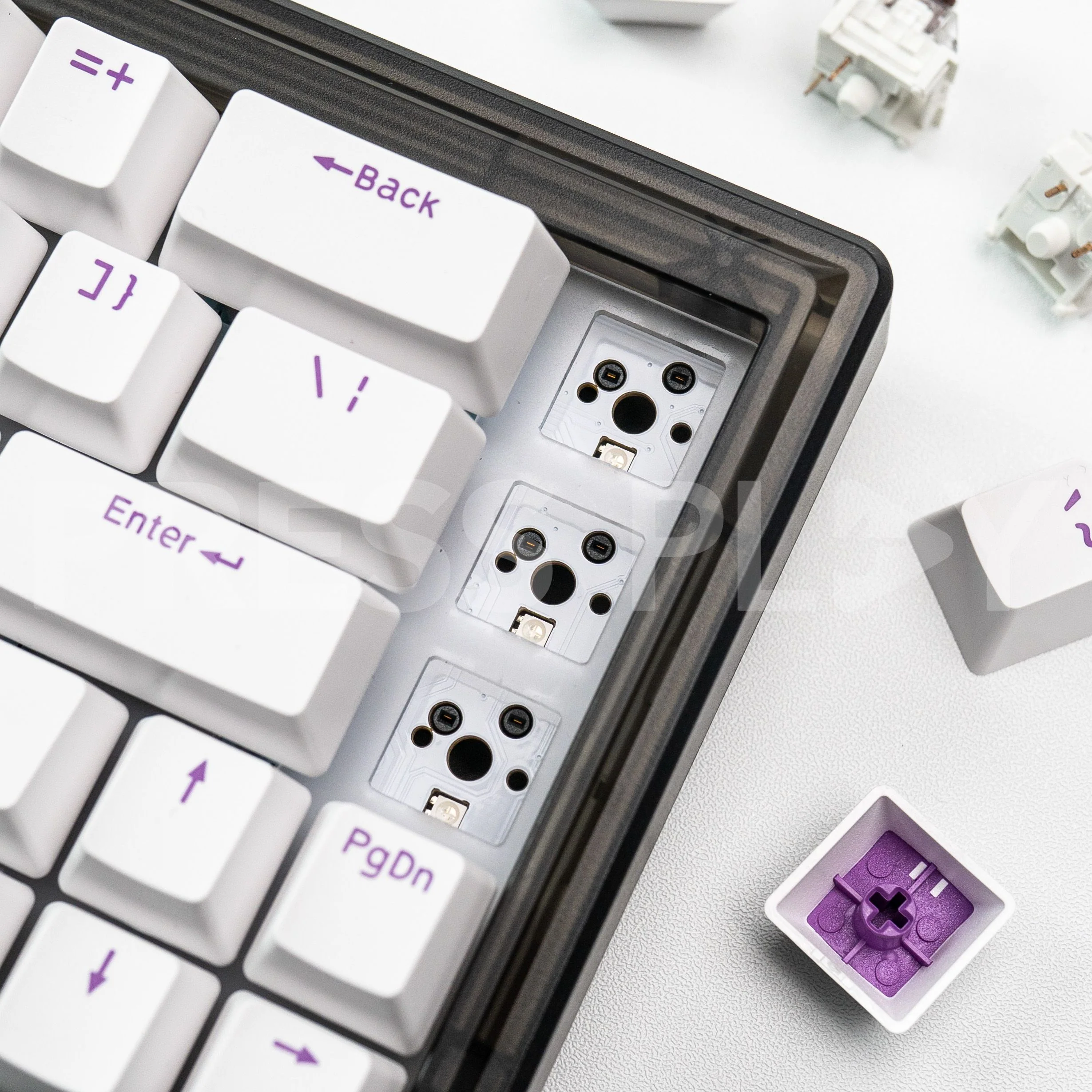 VOYAGER68 v2 Lite 65% 67-key Mechanical Keyboard by Press Play - Image 12